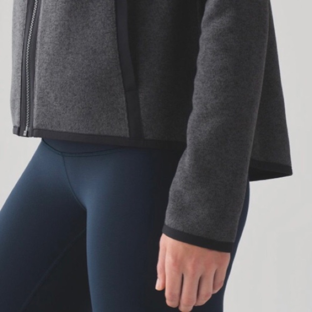 Lululemon Its Fleecing Cold Zip Up Women’s Sweater in Heathered Black / Black - Picture 7 of 14